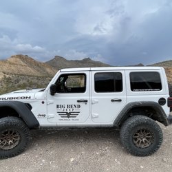 Big Bend Jeep - Big Bend Ranch State Park - Fresno Canyon Rd, Pictograph stop