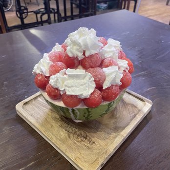 Kakigori Dessert Cafe - Desserts Near Me - Kirkland, Washington