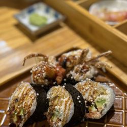 Kaigen - Deep Fried Spicy Crab Albacore Roll
