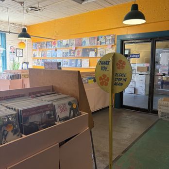 Grapefruit Record Shop - Vinyl Records Near Me - Omaha, Nebraska Grapefruit Record Shop - Vinyl Records Near Me - Omaha, Nebraska