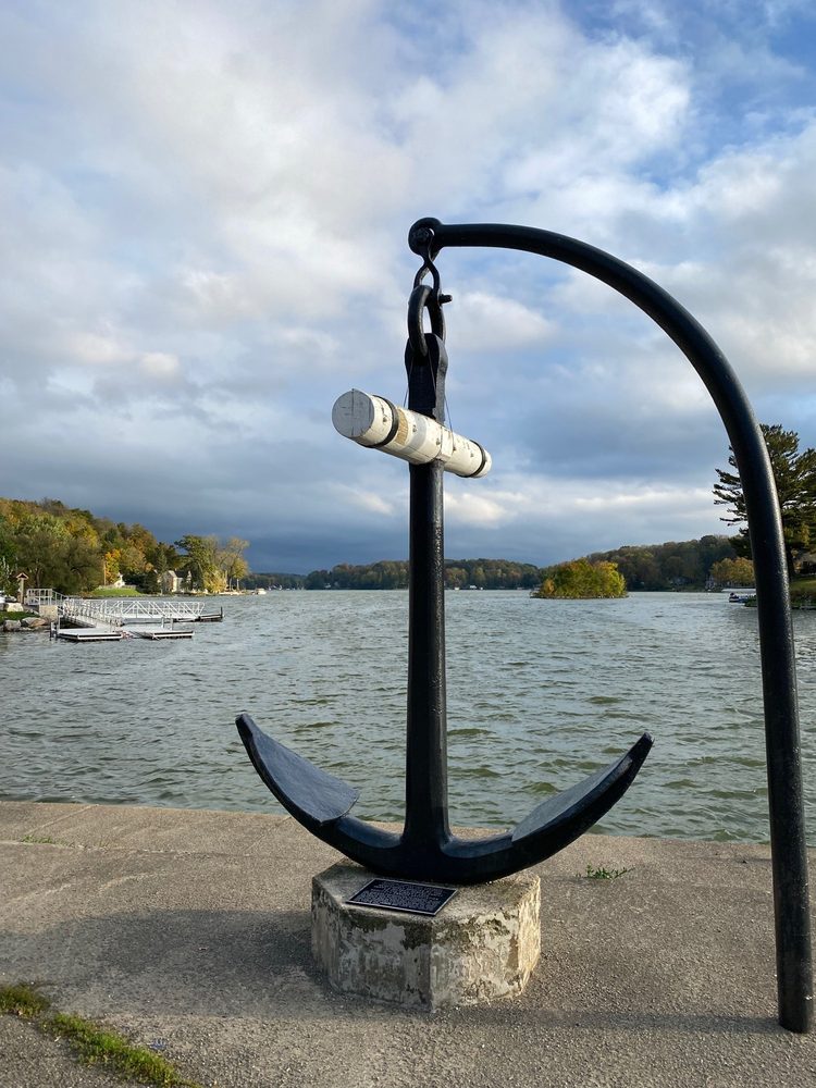 Findley Lake Marine Logo