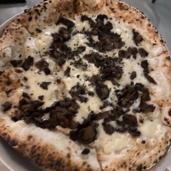 Brick Fire Tavern - Funghi pizza - Pizza Near Me - Honolulu, Hawaii Brick Fire Tavern - Funghi pizza - Pizza Near Me - Honolulu, Hawaii