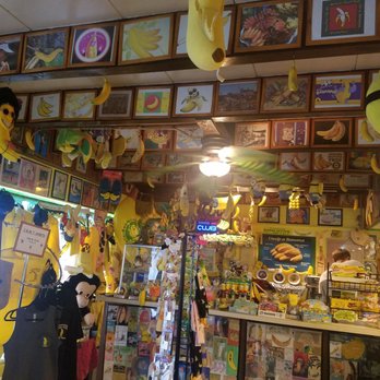 International Banana Museum - Museums Near Me - Mecca, California