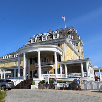 Ocean House - The buttery, yellow luxury hotel exudes timeless elegance with its stately columns and grand entryway. - Hotels Near Me - Watch Hill, Rhode Island Ocean House - The buttery, yellow luxury hotel exudes timeless elegance with its stately columns and grand entryway. - Hotels Near Me - Watch Hill, Rhode Island