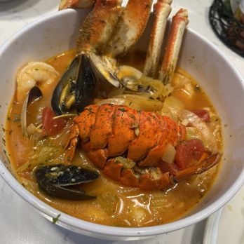 The Oyster Bar - Bouillabaisse - incredibly delicious! - Bars Near Me - Stateline, Nevada