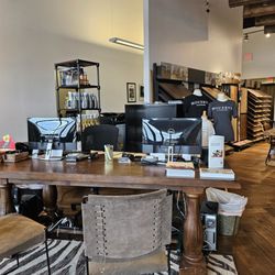 Mouery's Flooring