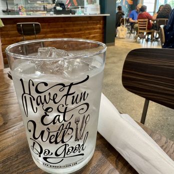 Winna’s Kitchen - Breakfast & Brunch Near Me - Myrtle Beach, South Carolina