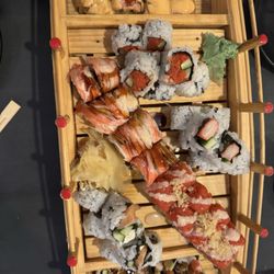 Sakana Sushi Bar and Lounge - Half price sushi