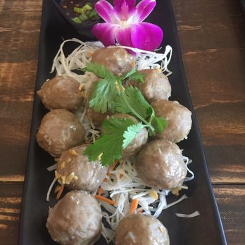 Sip Saam Thai - Thai Near Me - Austin, Texas