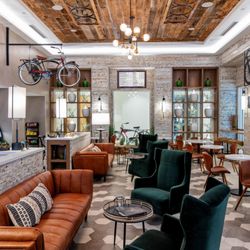 Beach Market Cafe - Opal Grand