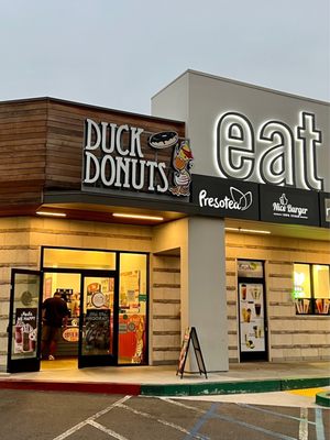 Duck Donuts by null