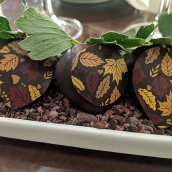 The Ritz-Carlton, Dallas - Chocolate covered strawberries - Hotels Near Me - Dallas, Texas The Ritz-Carlton, Dallas - Chocolate covered strawberries - Hotels Near Me - Dallas, Texas