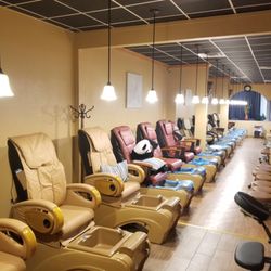 Luxx Nail Bar
