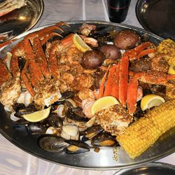 Red Crab- Garland