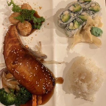Sushi Hana - Salmon Teriyaki Dinner Special Combination Box - Japanese Near Me - Brooklyn, New York Sushi Hana - Salmon Teriyaki Dinner Special Combination Box - Japanese Near Me - Brooklyn, New York