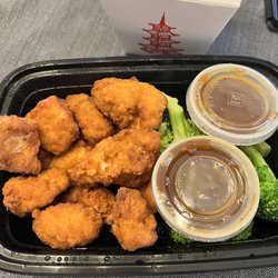 Ta Lew Thai Bistro 2 - Orange chicken aka frozen chicken nuggets