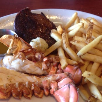 Ruby Tuesday - Steak and lobster tail - American Near Me - Middletown, New York