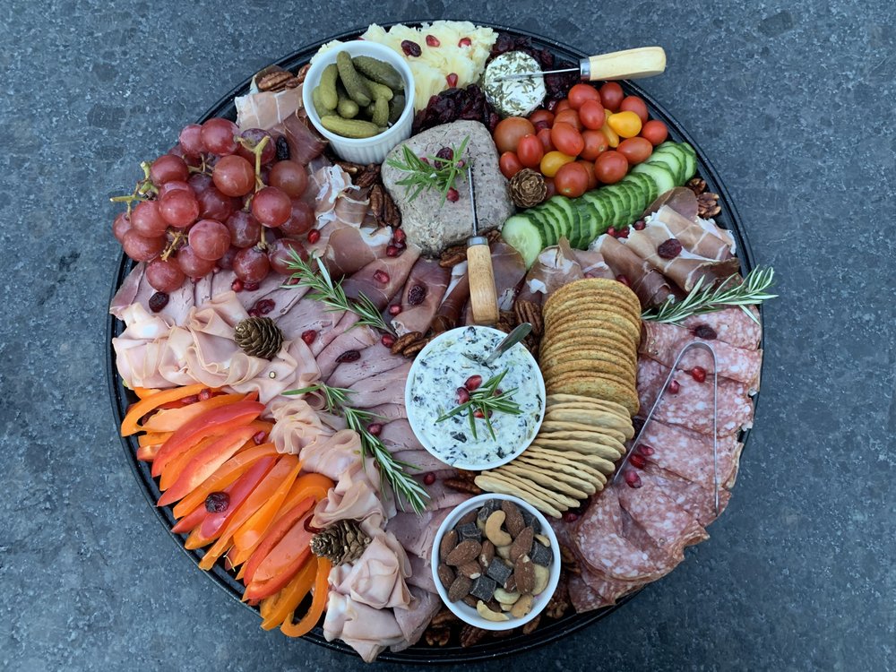 Bite & Savor Logo