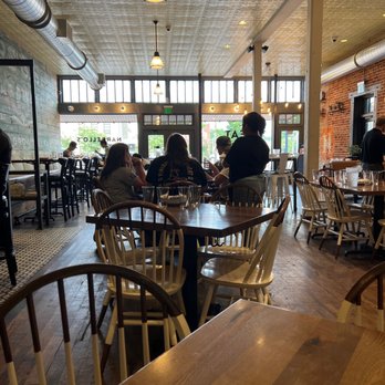 Nardello's - people sitting at tables in a restaurant - Pizza Near Me - Mount Pleasant, Texas Nardello's - people sitting at tables in a restaurant - Pizza Near Me - Mount Pleasant, Texas