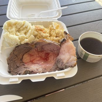 Island Country Markets - Regular cut prime rib, Mac salad and mashed potatoes - Delis Near Me - Kapaa, Hawaii Island Country Markets - Regular cut prime rib, Mac salad and mashed potatoes - Delis Near Me - Kapaa, Hawaii