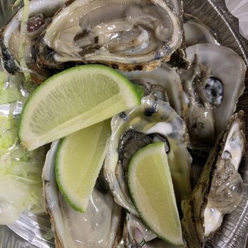 Fusion Bar and Grill Peruvian/Mexican - Oysters Blue Point (dozen for $22) - Peruvian Near Me - New York, New York Fusion Bar and Grill Peruvian/Mexican - Oysters Blue Point (dozen for $22) - Peruvian Near Me - New York, New York