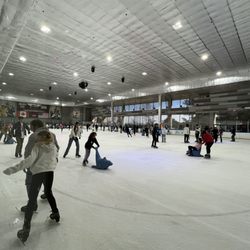 UTC Ice Sports Center - Crowded on a February weekend