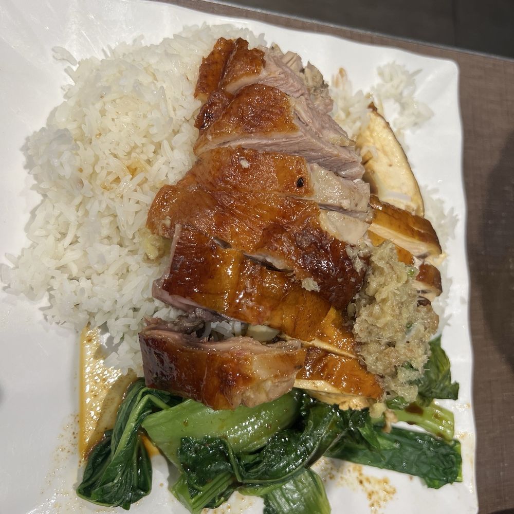 King's Kitchen - Chicken over Rice - Cantonese Near Me - Brooklyn, New York