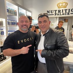 Nutrition Palace - Taking pictures with the #1 body building coach in the world Hany Rambod.
