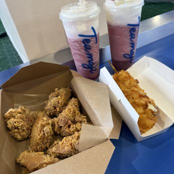 Teamoji Madison - Stopped by Teamoji for some quick bites. Juicy and flavorful wings!! Corn dog and and the grape slushie was delishhh - Bubble Tea Near Me - Madison, Wisconsin