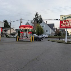 Speedi Car Wash - A quick vacuum makes all the difference!
