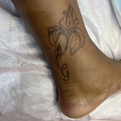 Cry Baby Studios - Cry Baby Tattoo, Gabrielle