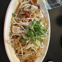 Lahn Pad Thai - Noodle special