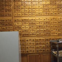 Traditional Acupuncture Center - Herbs herbs & more herbs!