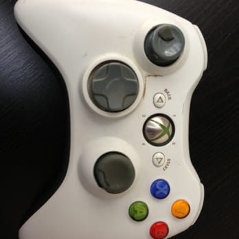 Gamestop - Please see my review. this second hand controller they sold me. Broken and dirt caked in. For $40 do u want 2 shop here. - Videos & Video Game Rental Near Me - Burbank, California