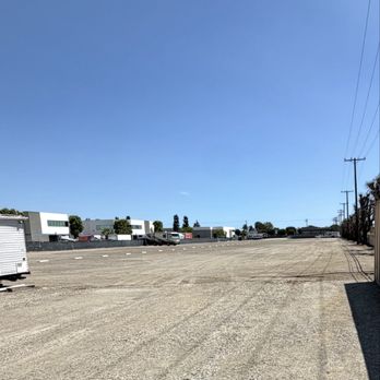 Crossroads Storage - Self Storage Near Me - Huntington Beach, California Crossroads Storage - Self Storage Near Me - Huntington Beach, California