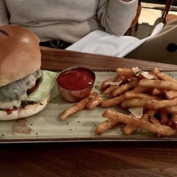 Leyla - Leyla Burger. Fantastic. - Turkish Near Me - New York, New York
