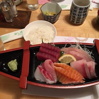 Izumi - Sashimi dinner- $25 and came with 11 pieces of fresh fish, a cold cucumber salad, one bowl of rice, and a salad. - Sushi Bars Near Me - Kirkland, Washington