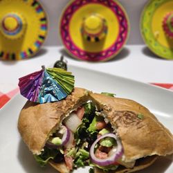 Taco's El Grillo