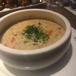 Earls Famous Clam Chowder
