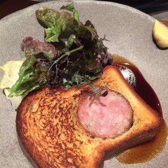 Frenchie Bar à Vins - Saucisson en brioche - Wine Bars Near Me - Paris, 75 Frenchie Bar à Vins - Saucisson en brioche - Wine Bars Near Me - Paris, 75