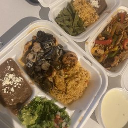 Fajitas & El Catrin Chicken (chicken breast, mushrooms and shrimp) - beans, salad, rice, and cactus salad