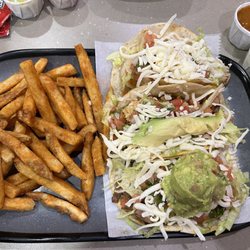 Fogata Street Tacos - 3 street tacos with fries