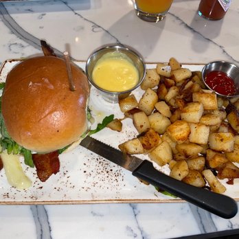 First Watch - Breakfast & Brunch Near Me - Kildeer, Illinois