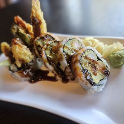 Izumi Japanese Steakhouse - Shrimp tempura roll