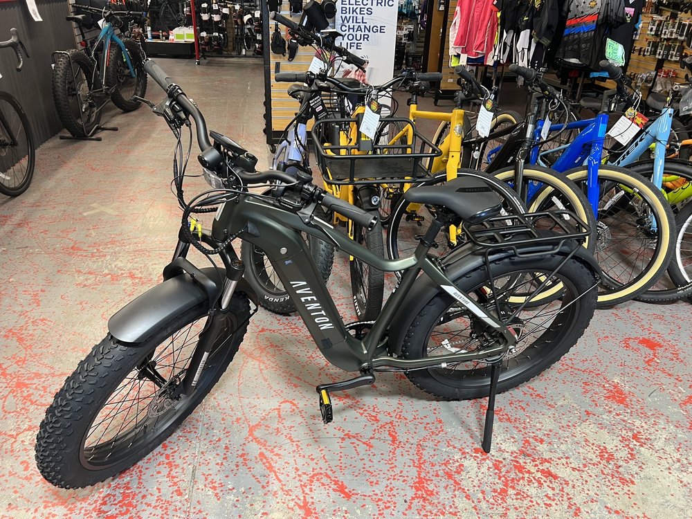 THE SQUEAKY WHEEL BIKE SHOP Updated October 2024 73 Photos & 135