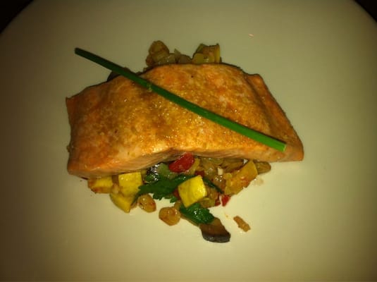 Little Beet Table by null