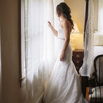 Ay Beauty Co - Wedding Hair Style by Alicia Y. - Hair Stylists Near Me - Rocklin, California Ay Beauty Co - Wedding Hair Style by Alicia Y. - Hair Stylists Near Me - Rocklin, California