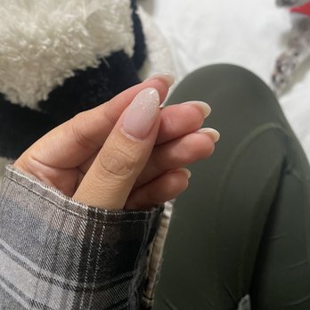 Adorn Nails and Spa - Clean - Nail Salons Near Me - Cedar Park, Texas