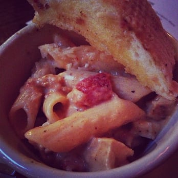 PhD - Pour House Dallas - Red pepper Mac and cheese - American Near Me - Dallas, Texas PhD - Pour House Dallas - Red pepper Mac and cheese - American Near Me - Dallas, Texas