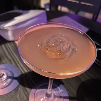 Rosa Sky - Rosa Sky - Lounges Near Me - Miami, Florida Rosa Sky - Rosa Sky - Lounges Near Me - Miami, Florida